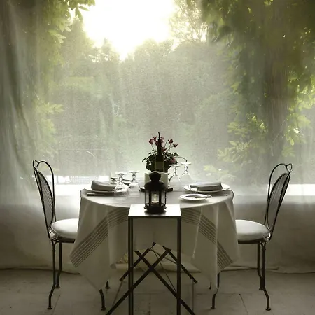De Peint - Et Restaurant Hotel 5*