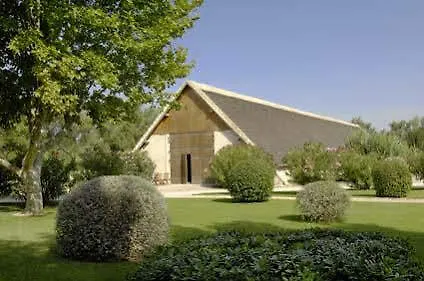 De Peint - Et Restaurant Hotel Arles