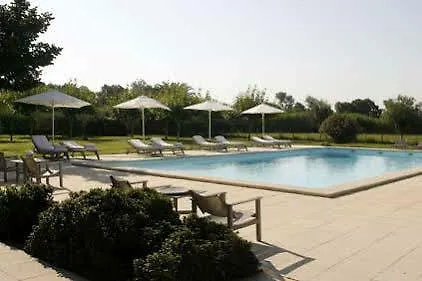 De Peint - Et Restaurant 5* Arles